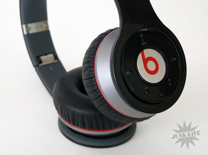 Monster Beats by Dre Wireless Headphones Black OverEar JunkSave